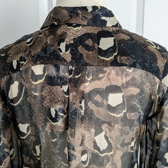 Just Cavalli Button Front 100% Silk Sheer Animal Reptile Print Sheer S IT40 NWT - Picture 10 of 15